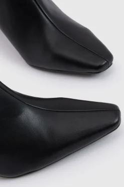 boohoo Bottes Hautes À Talon Plat Hauteur Genou Bout Pointu< Bottes|Bottes Hautes
