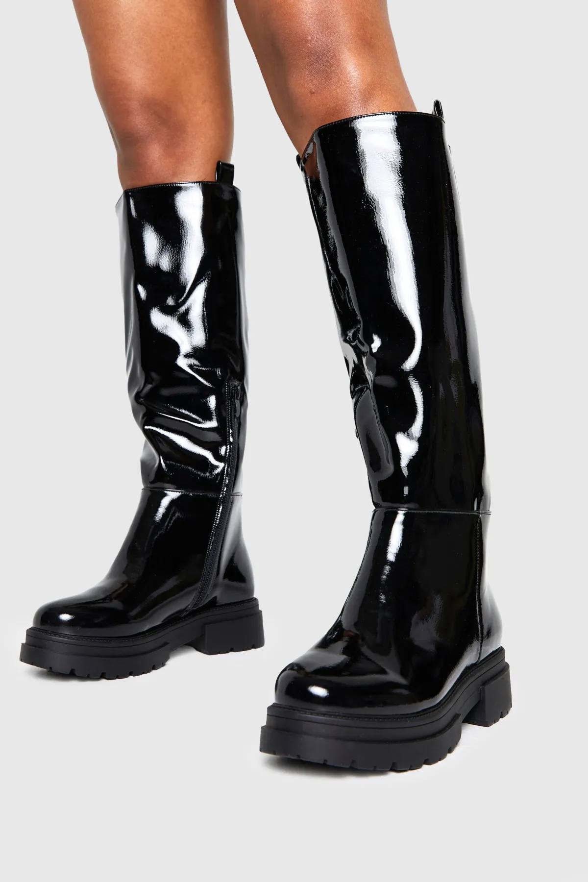 boohoo Bottes jusqu'aux genoux à onglet froissé pour pieds larges< Bottes|Bottes Hautes