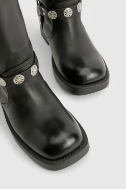 boohoo Bottes mi-mollets de style western à large coupe avec détails de boucle< Bottes|Bottes Hautes