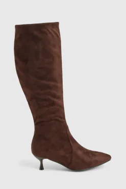 Bottes montantes à coupe large, talon bas et bout pointu
