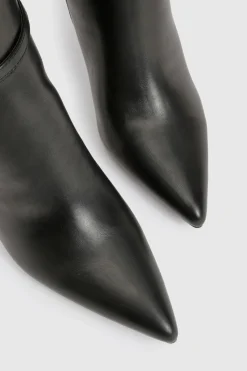 boohoo Bottes montantes à genou à talon aiguille avec détail de boucle et bout pointu< Bottes|Bottes Hautes