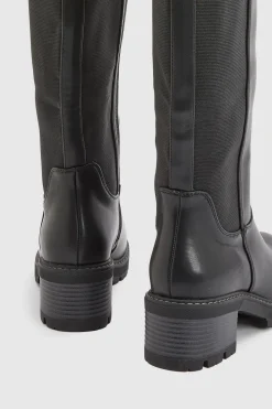 Bottes Montantes Larges À Détail Panneau Et Semelle Crantée