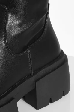 Bottes montantes massives
