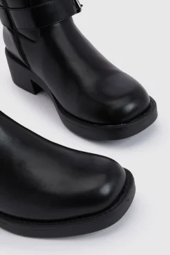Bottes Motardes Montantes À Boucle Imposante