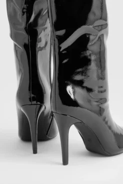 boohoo Bottes stilettos vernies texturées hautes jusqu'aux genoux< Bottes|Bottes Hautes