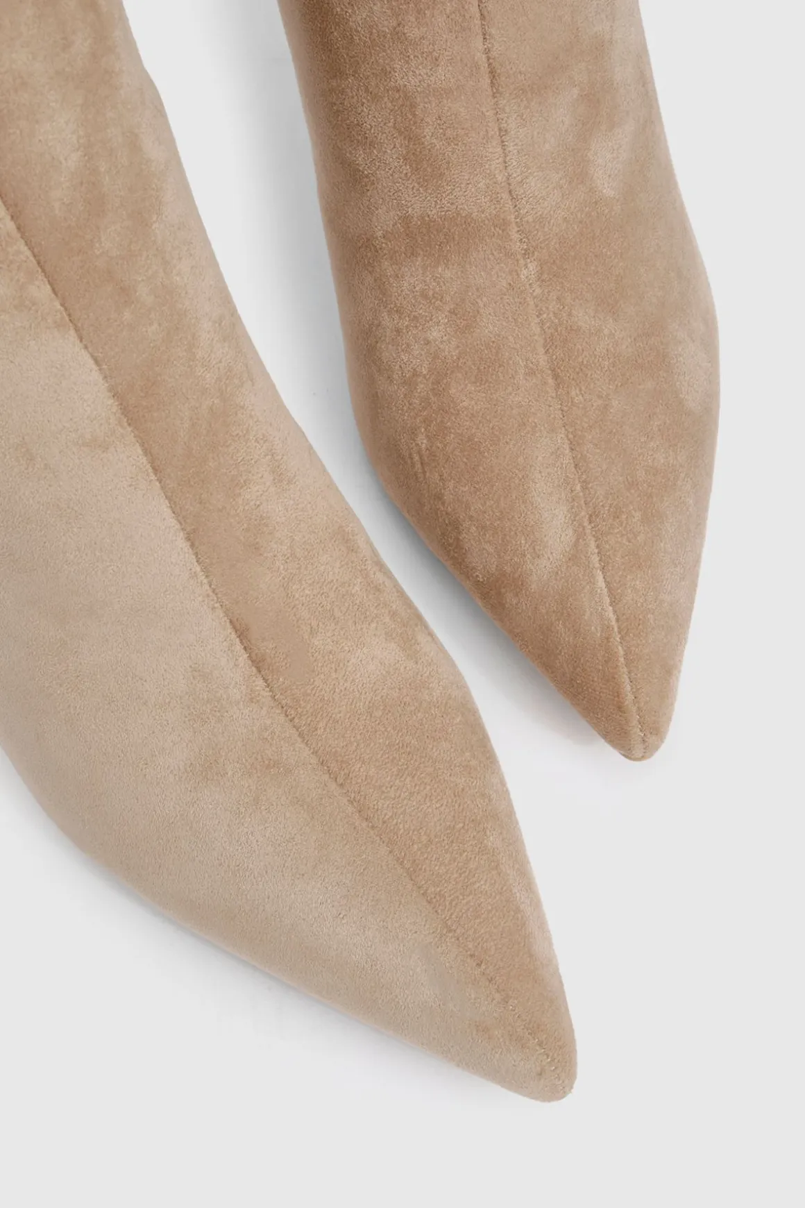 Bottes à talon aiguille à bout pointu froncées en Faux Suede