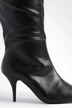 boohoo Bottes à talon bas à bout pointu en colonne< Bottes|Bottes Hautes