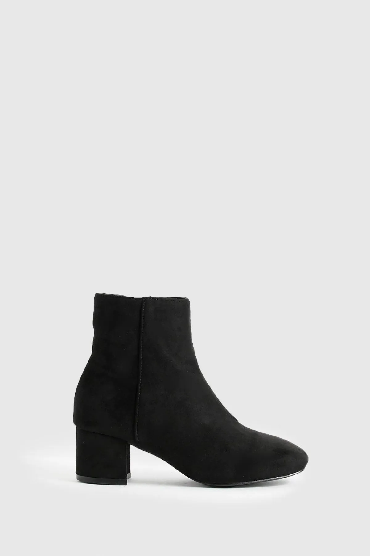 boohoo Bottes à talon bloc bas en synthétique, coupe large< Bottes|Bottes En Daim