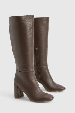 Bottes à talon texturées arrivant au genou