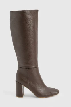 Bottes à talon texturées arrivant au genou