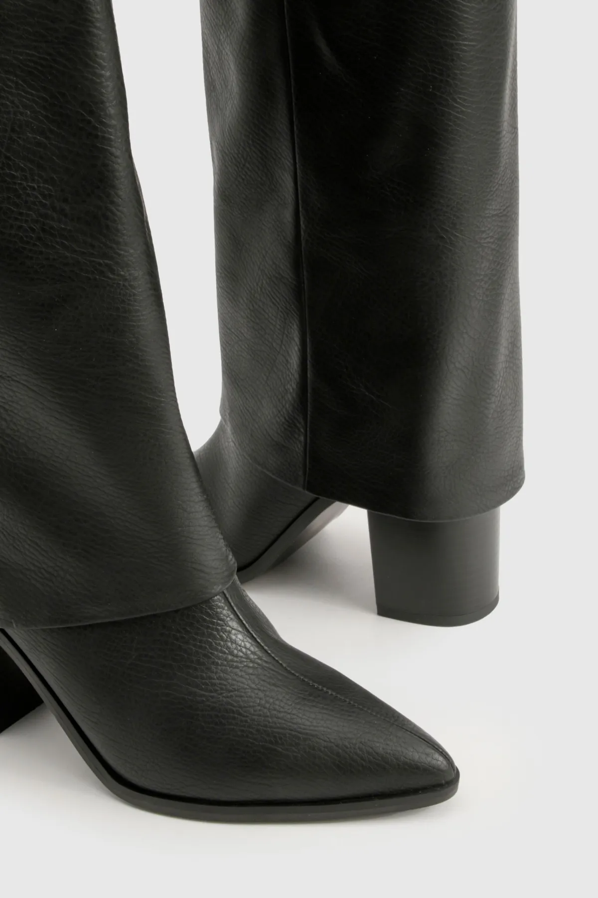 boohoo Bottes texturées jusqu'aux genoux à talon empilé rabattable< Bottes|Bottes Hautes