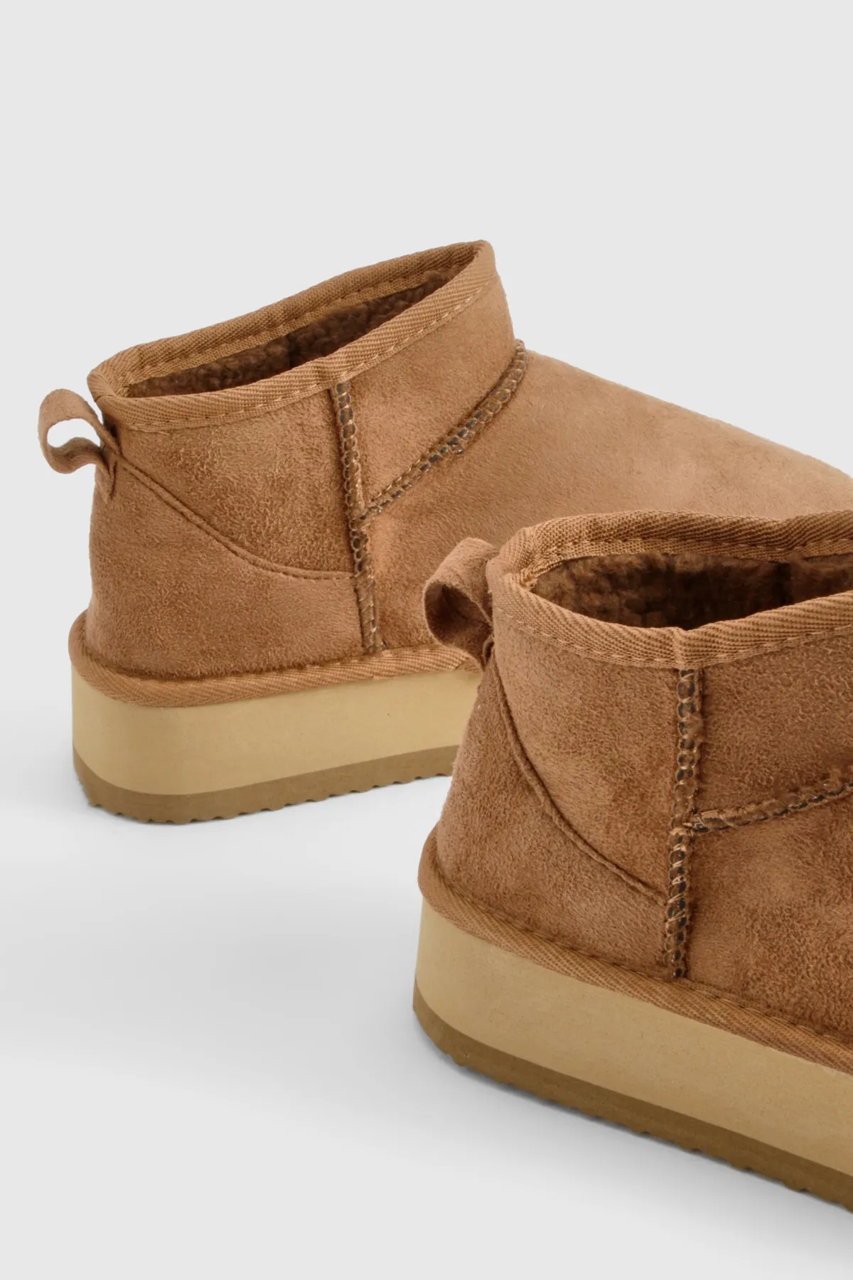 boohoo Bottes Ultra Mini À Plateforme Doublées De Synthétique< Bottes|Bottines Fourrées