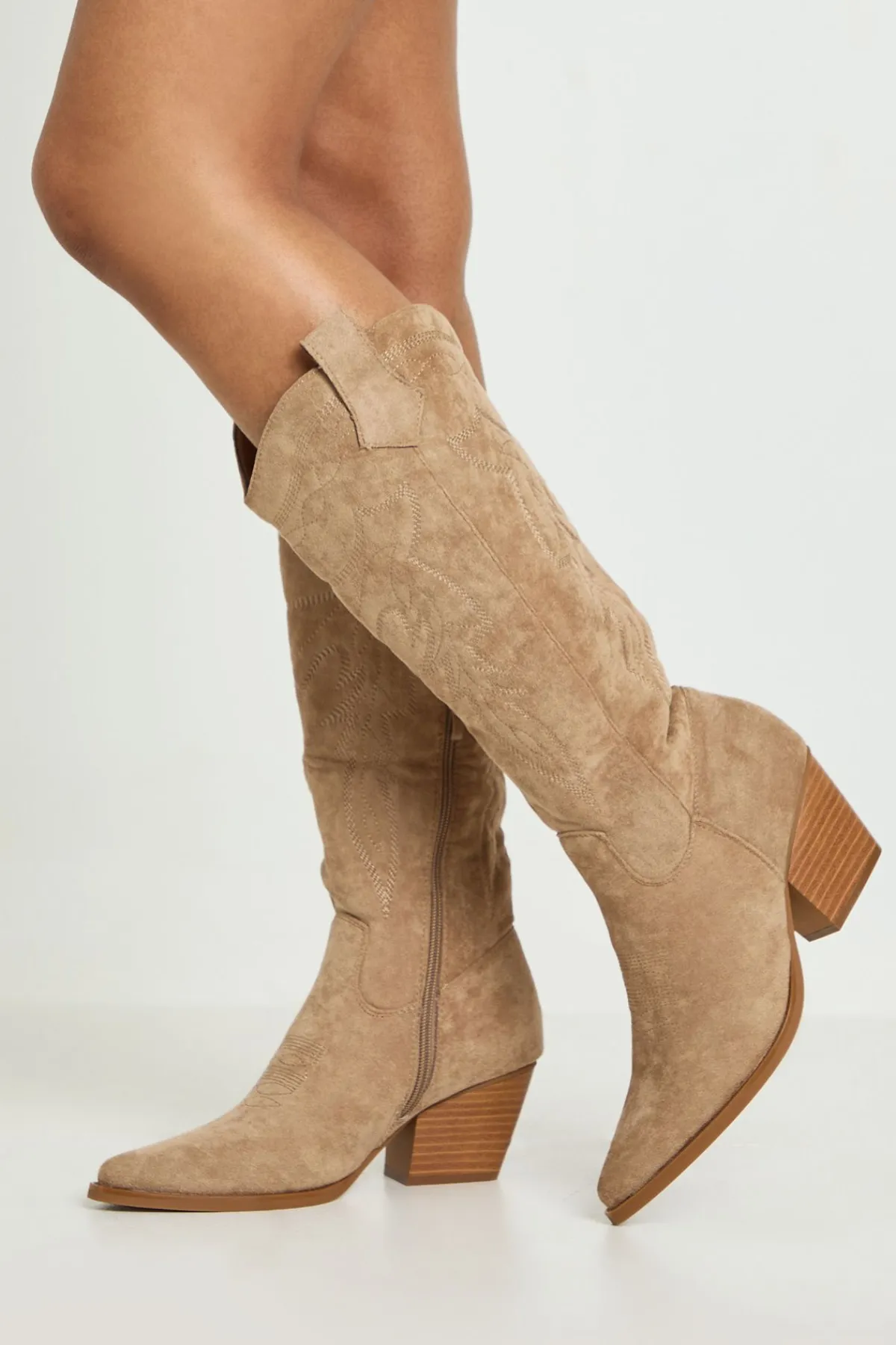 boohoo Bottes Western Montantes Brodées En Synthétique< Bottes|Bottes En Daim