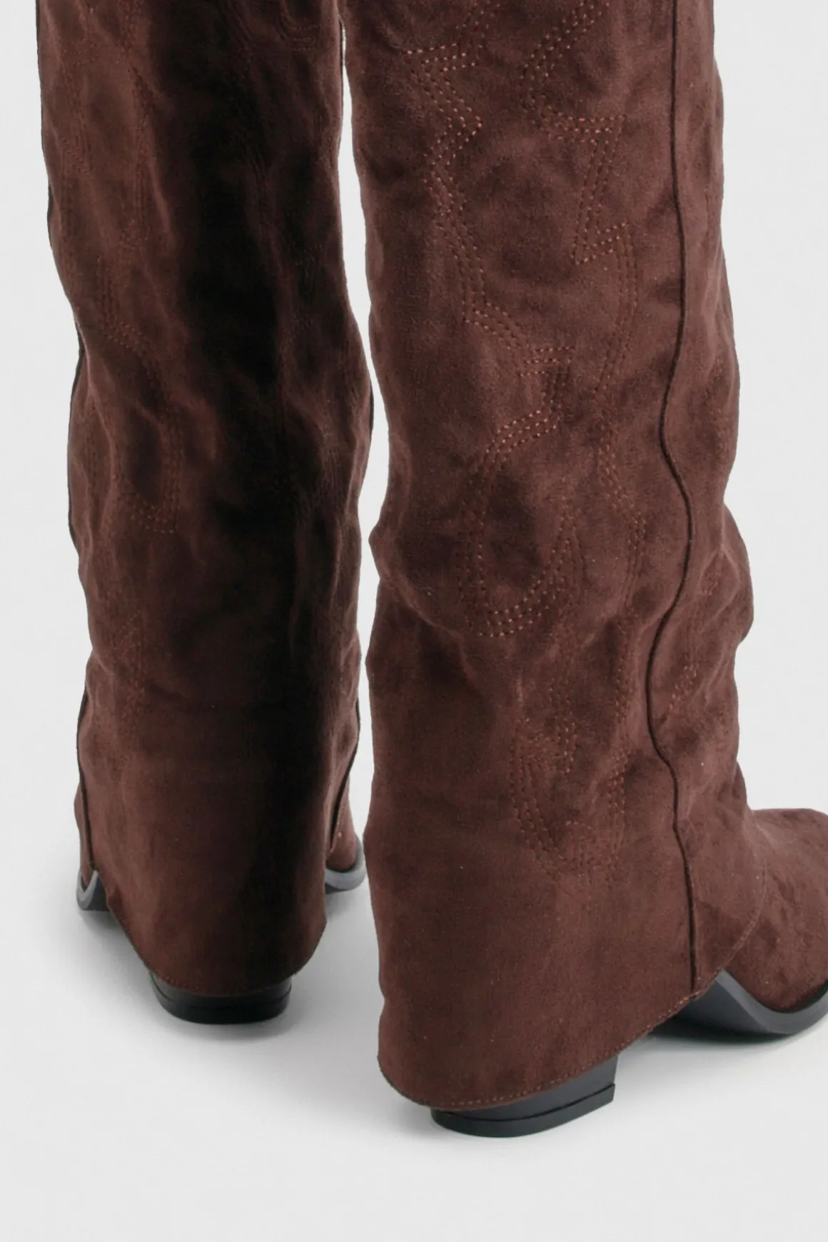 Bottes Western Montantes À Broderies Avec Revers Coupe Large