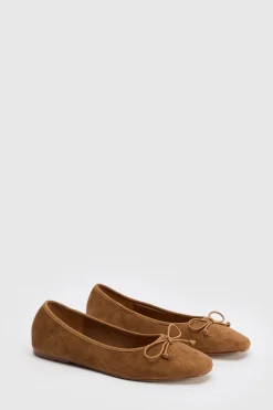 boohoo Botte Western Usée À Détails Cloutés Et Revers Coupe Large< Bottes|Santiags