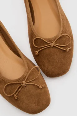 boohoo Botte Western Usée À Détails Cloutés Et Revers Coupe Large< Bottes|Santiags