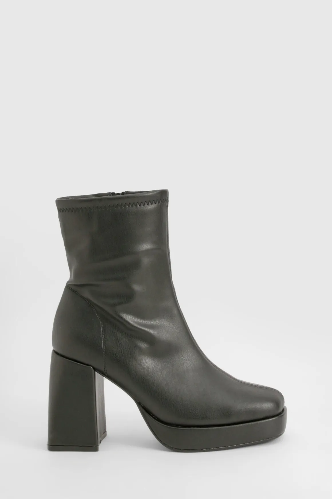 Bottines Chaussettes À Plateforme Et Talon Bloc
