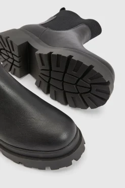 boohoo Bottines Chelsea À Semelle Crantée< Bottes|Bottes Noires