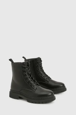 Bottines de randonnée à lacets