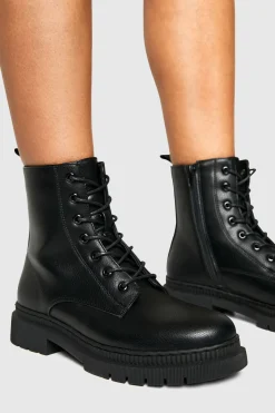Bottines de randonnée à lacets