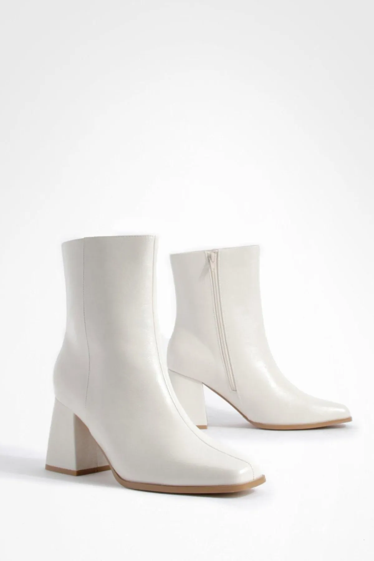 boohoo Bottines À Talon Bloc Coupe Large< Bottines|Bottes Mi-Hautes