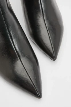 Bottines À Talons Aiguilles Bas Coupe Large