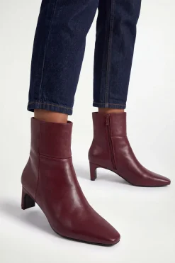 Wallis Bottines Tania À Talon Aiguille Moyen En Synthétiquecuir< Bottines|Bottes Noires