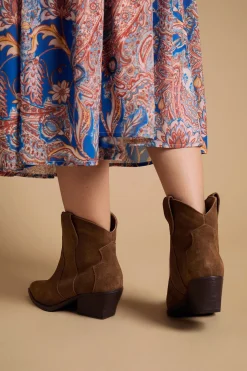 Oasis Bottines Western Amber en Daim Véritable< Bottes Mi-Hautes|Bottes