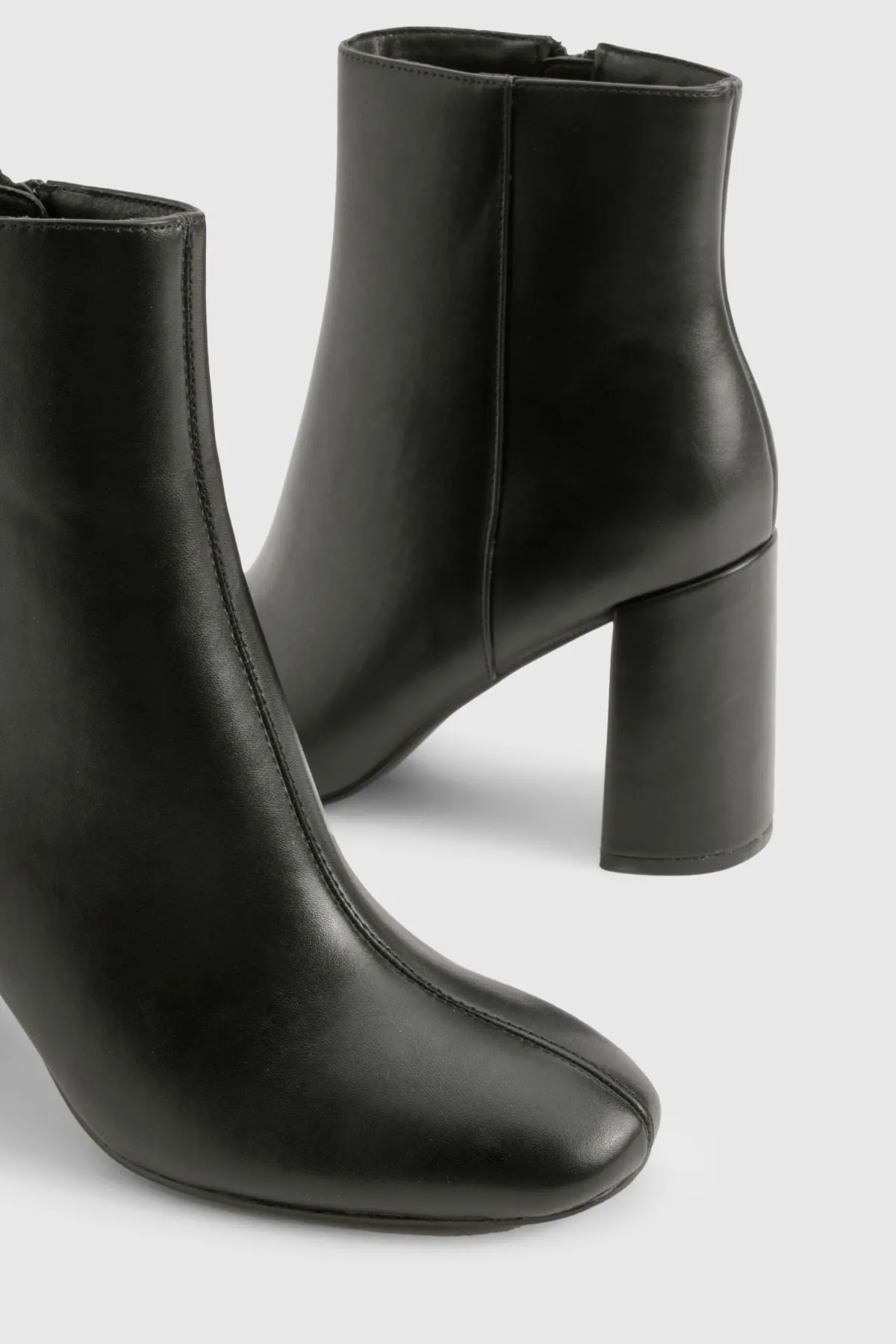 boohoo Bottine à talon bloc< Bottines|Bottes Noires
