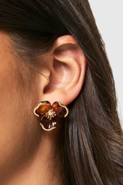 boohoo Boucles d'oreilles à clous en résine florale< Boucles D'Oreilles