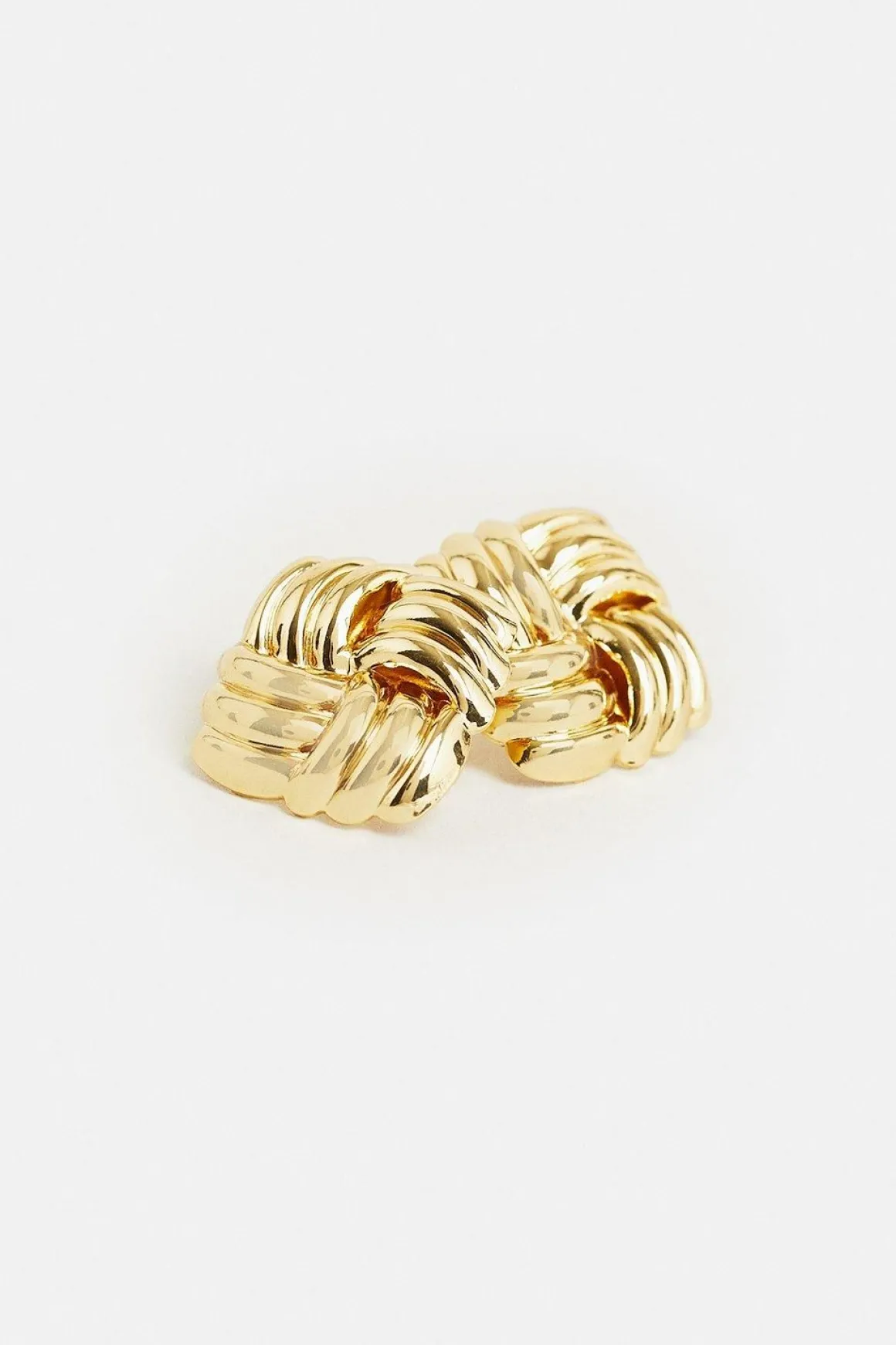 Boucles d'oreilles cloutées