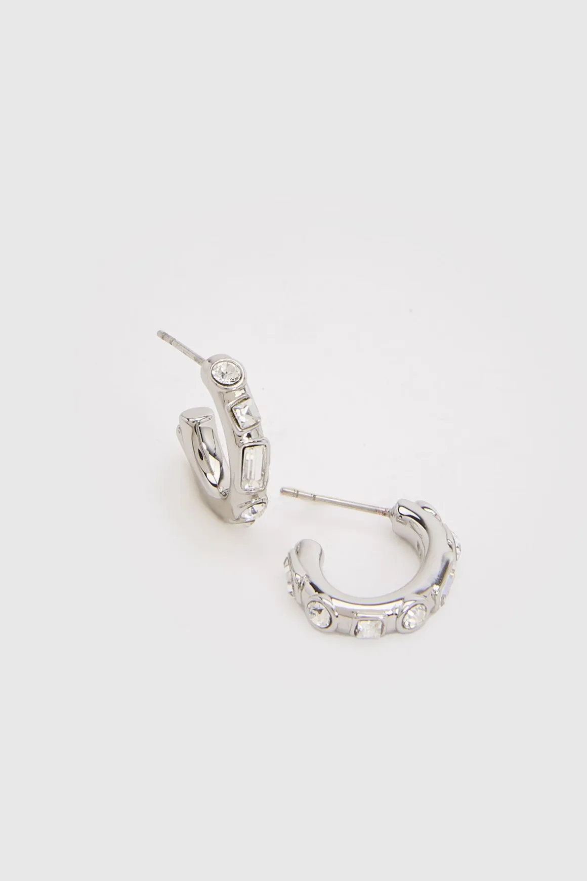 Boucles D'oreilles Créoles Ornées De Cristaux