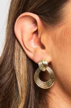 Boucles d’oreilles heurtoir en or à nervures