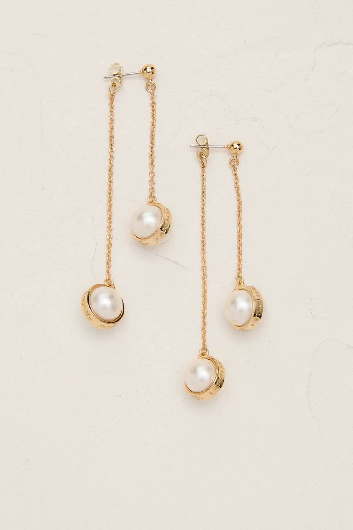 KarenMillen Boucles d'oreilles logo double cascade avec perles plaquées or 14k< Boucles D'Oreilles