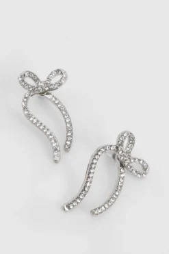 Boucles d’oreilles à nœud ornées d’argent