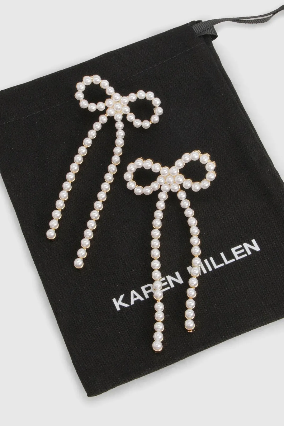 KarenMillen Boucles d'Oreilles Nœud Perle< Boucles D'Oreilles