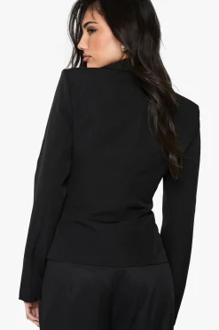 boohoo Bouton détail Blazer cintré ajusté<Femme Blazers|Manteaux Et Vestes