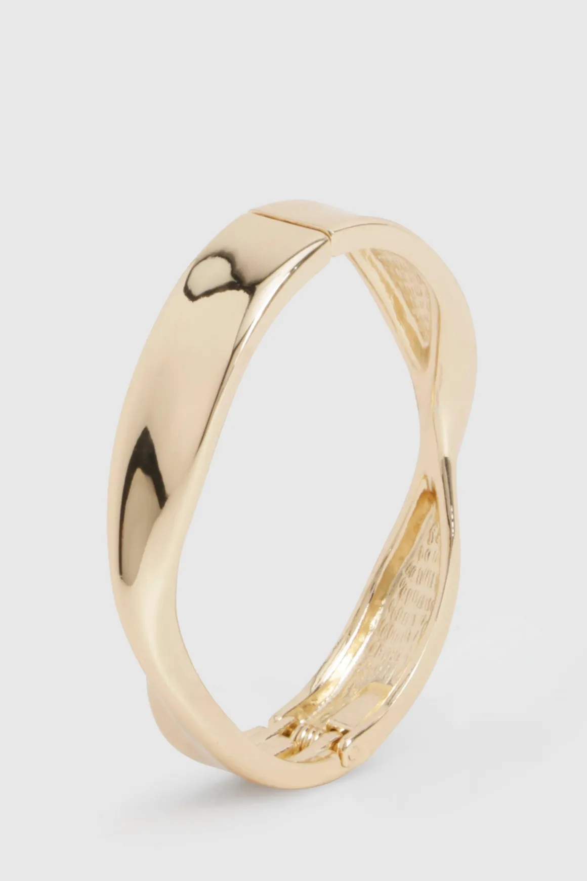 Bracelet torsadé à charnière