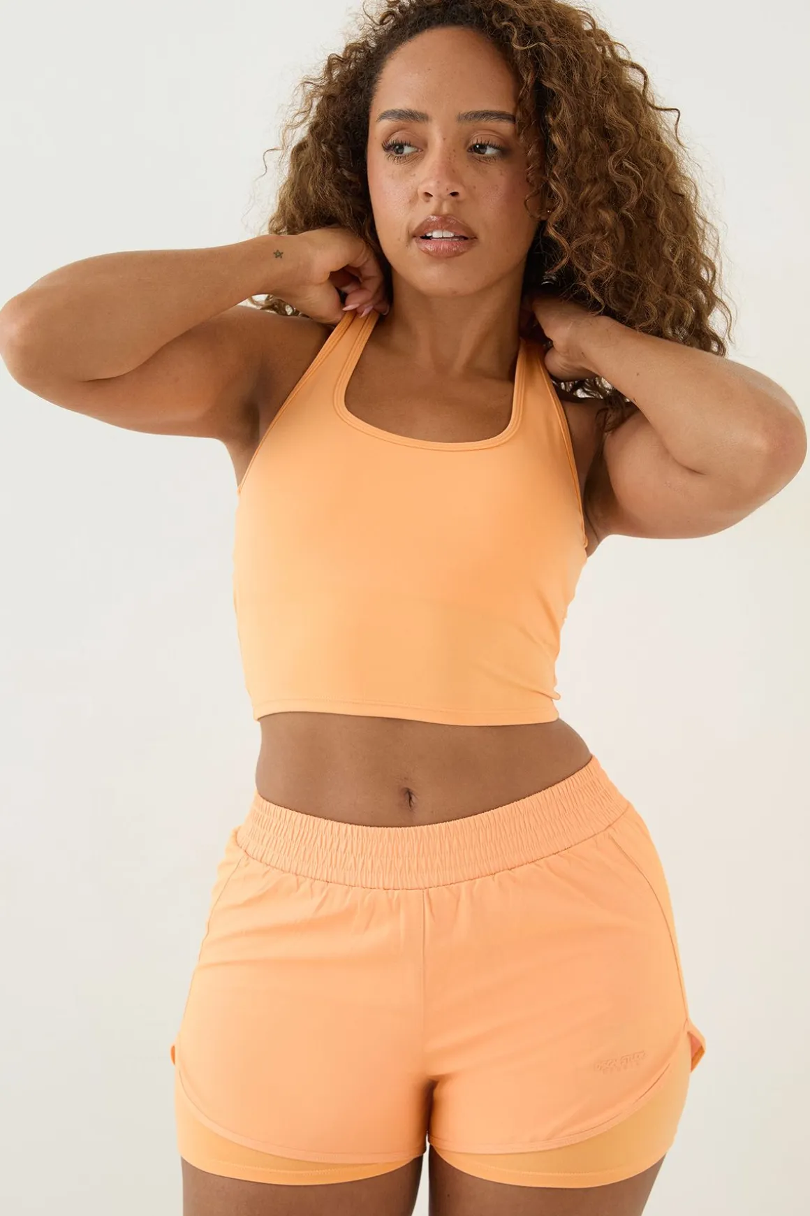Brassière De Sport Dos Nageur À Découpes Ultra Sculptante Dsgn Studio