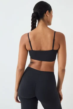 Brassière De Sport Dsgn Studio Soft Luxe À Fronces Frontales Et Finition Ondulée