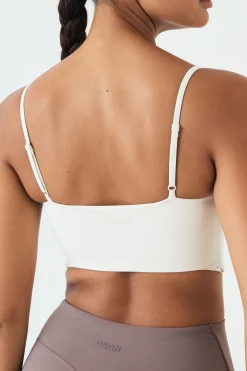 DSGN Studio Brassière De Sport Soft Luxe À Fronces Frontales Et Finition Ondulée<Femme Vêtements De Sport|Dsgn Studio