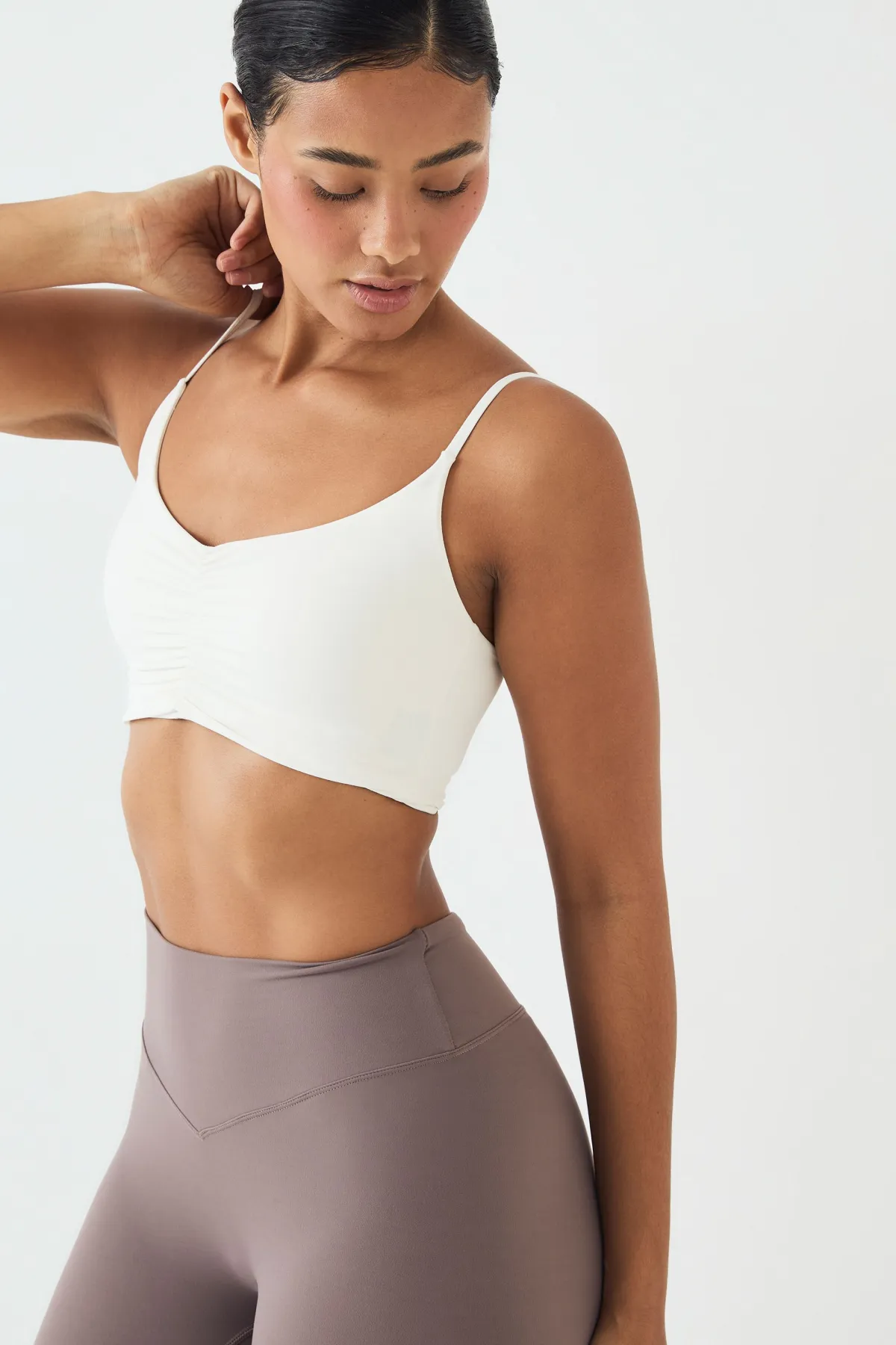 DSGN Studio Brassière De Sport Soft Luxe À Fronces Frontales Et Finition Ondulée<Femme Vêtements De Sport|Dsgn Studio