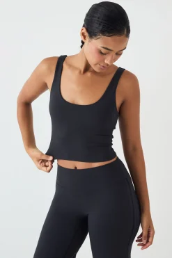 Brassière De Sport Longue À Encolure Carrée Soft Luxe Dsgn Studio