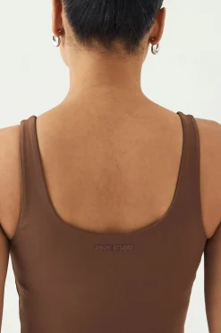 DSGN Studio Brassière De Sport Longue Plongeante Ultra Sculptante<Femme Vêtements De Sport|Dsgn Studio