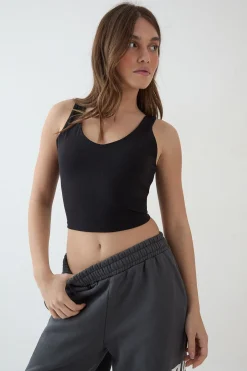 DSGN Studio Brassière De Sport Sculptante Longue À Décolleté Plongeant<Femme Vêtements De Sport|Dsgn Studio