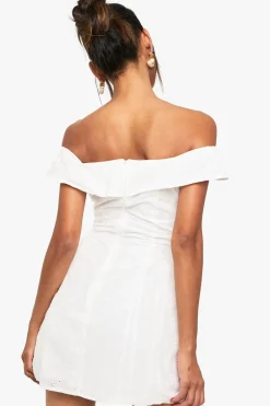 Broderie Bardot Robe Skater Structurée