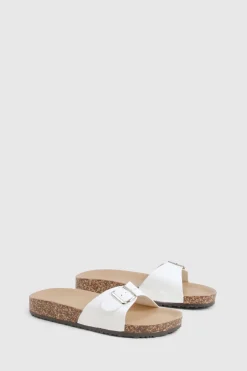 boohoo Buckle Footbed Slider< Sandales