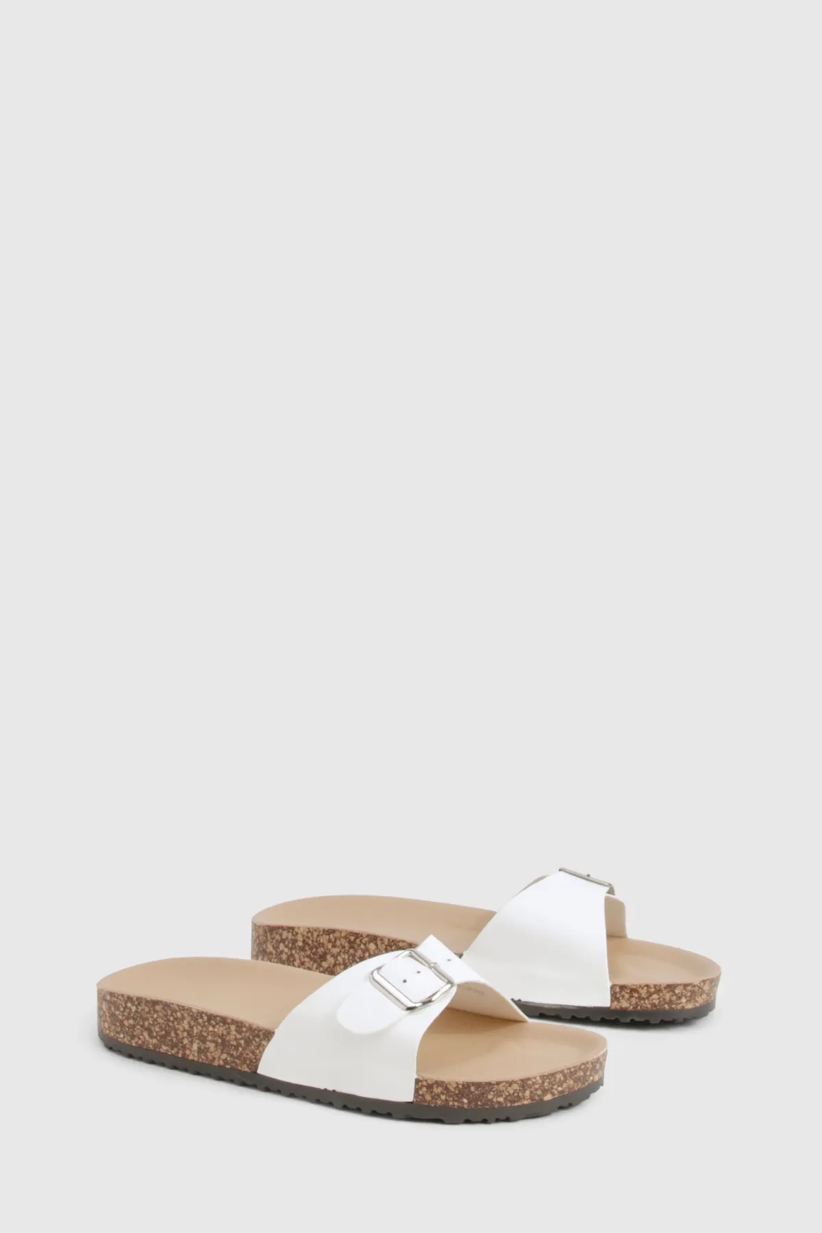 boohoo Buckle Footbed Slider< Sandales