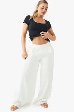 boohoo Buttery Soft Built in Padded Sweetheart Neck Cap Sleeve Top<Femme Tops