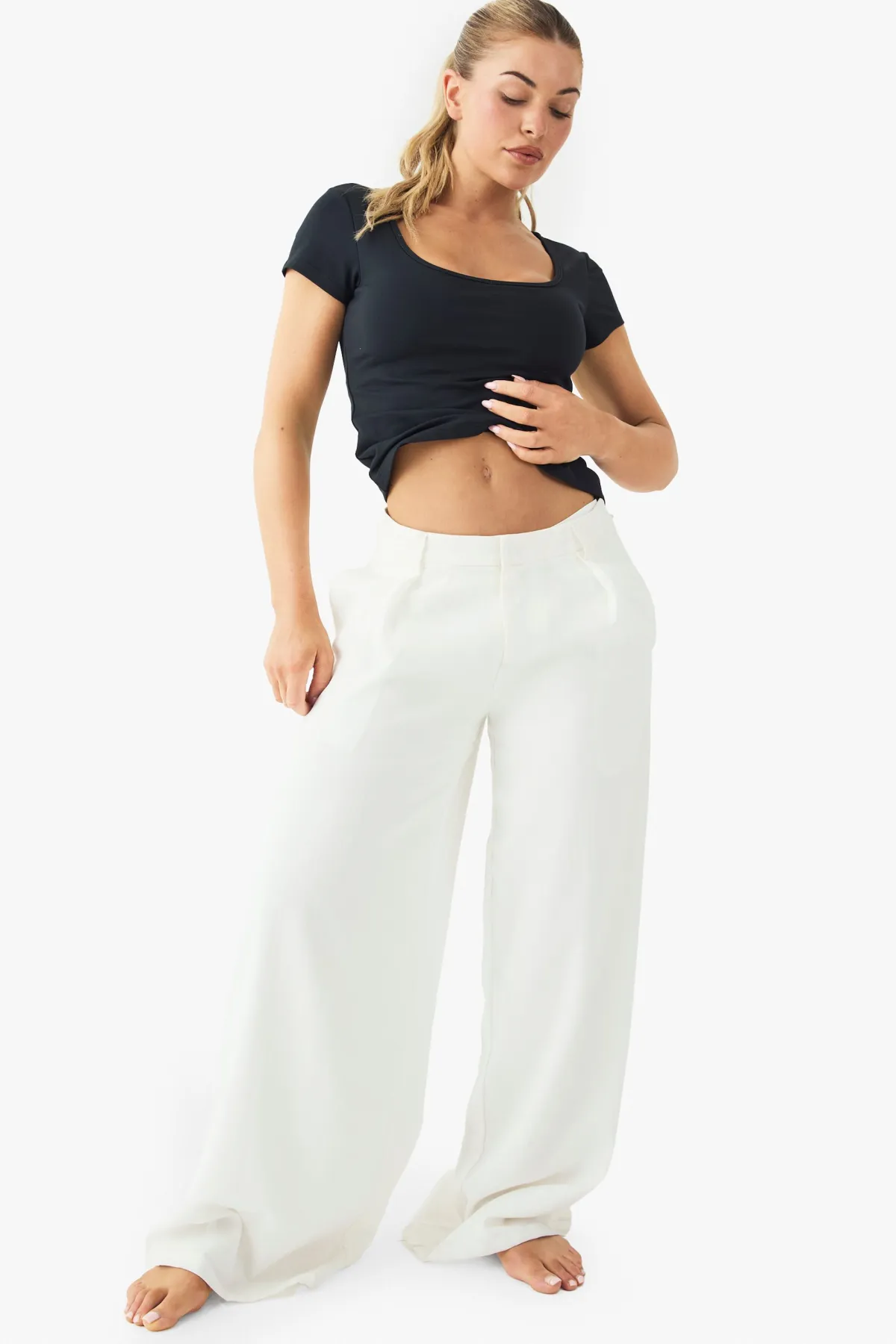 boohoo Buttery Soft Built in Padded Sweetheart Neck Cap Sleeve Top<Femme Tops